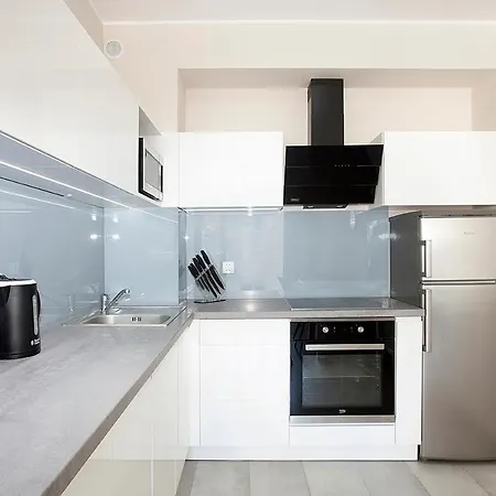 Ms Silver V Apartment *